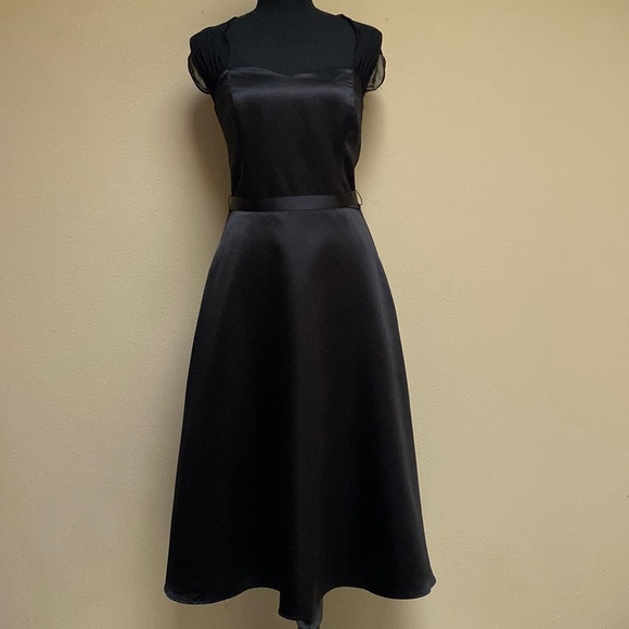 White House Black Market Black Satin Fit & Flare Chiffon Halter Dress Sz 4 - Picture 1 of 15